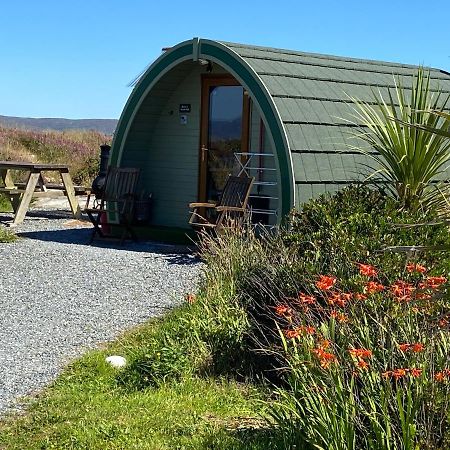 Earls View Pod Hotel Carna Екстериор снимка