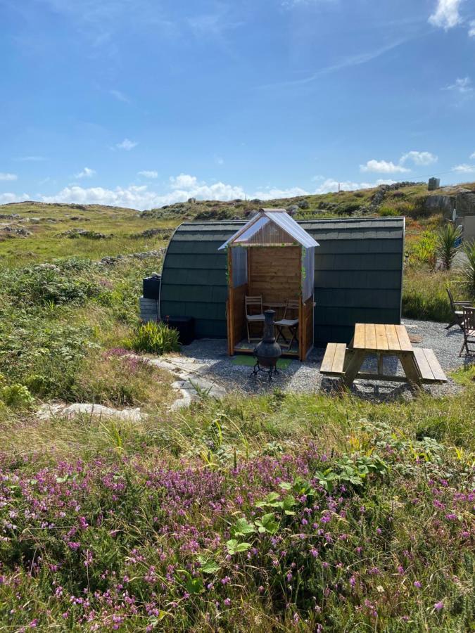 Earls View Pod Hotel Carna Екстериор снимка