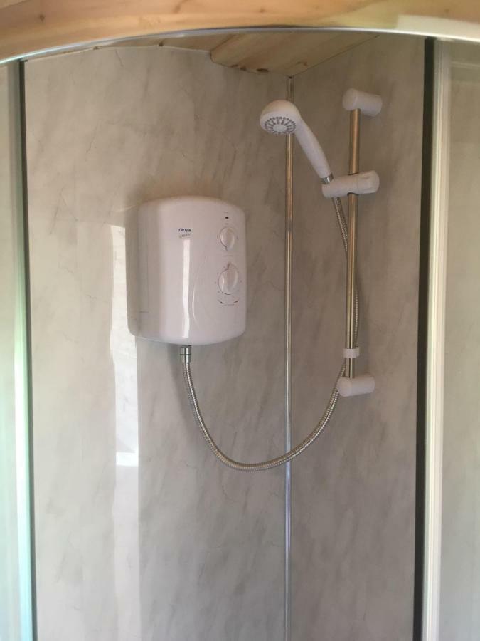 Earls View Pod Hotel Carna Екстериор снимка